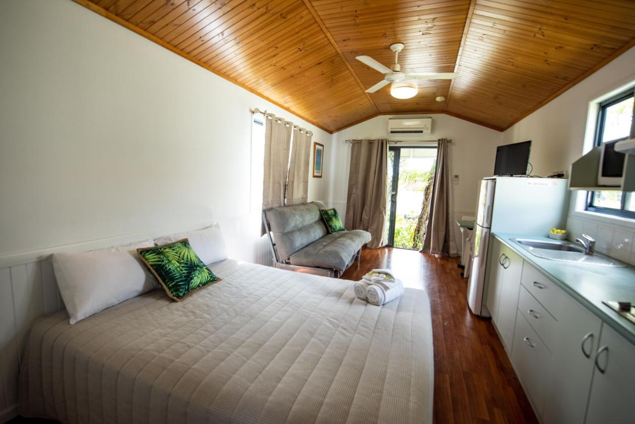 Sarina Palms Caravan And Cabins Village Εξωτερικό φωτογραφία